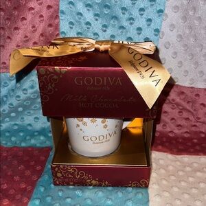 Godiva Milk Chocolate Hot Cocoa Mug Gift Set - White & Gold